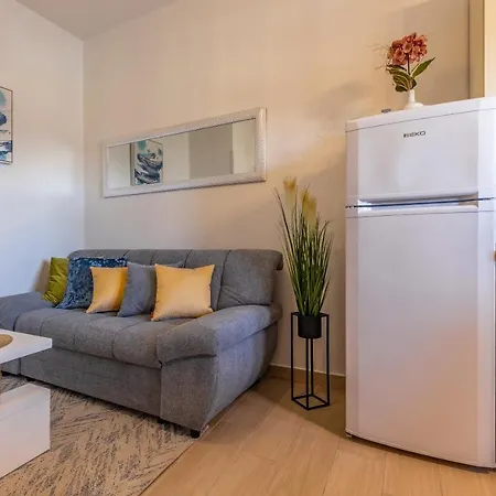 Sweet House With Free Parking Casa vacanze