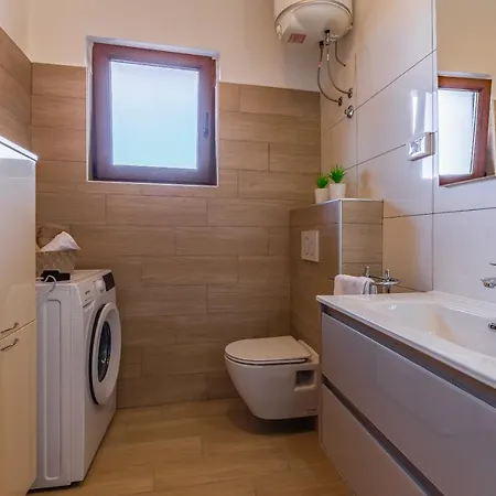 Sweet House With Free Parking Holiday home