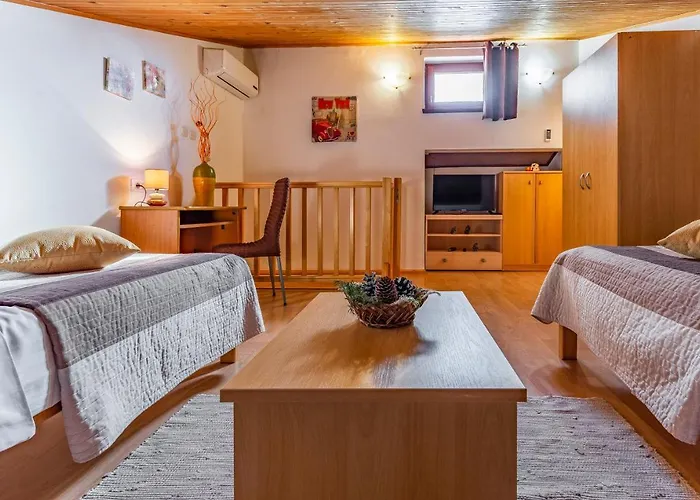 Sweet House With Free Parking * Πούλα