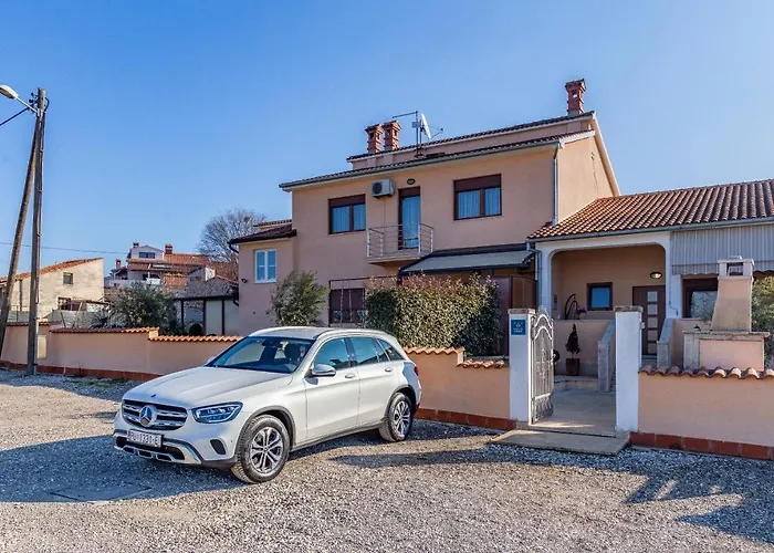 Sweet House With Free Parking * Πούλα