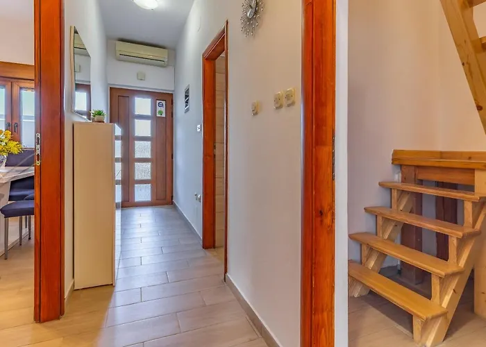 Holiday home Sweet House With Free Parking Pula
