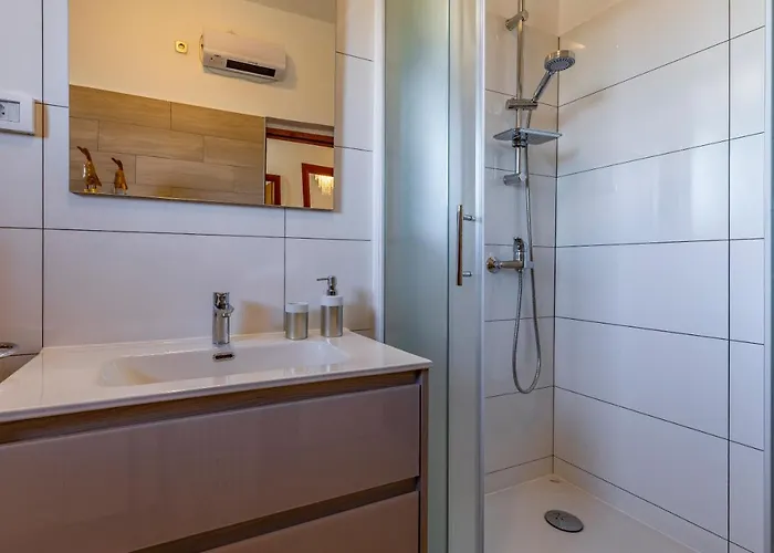 Sweet House With Free Parking Holiday home